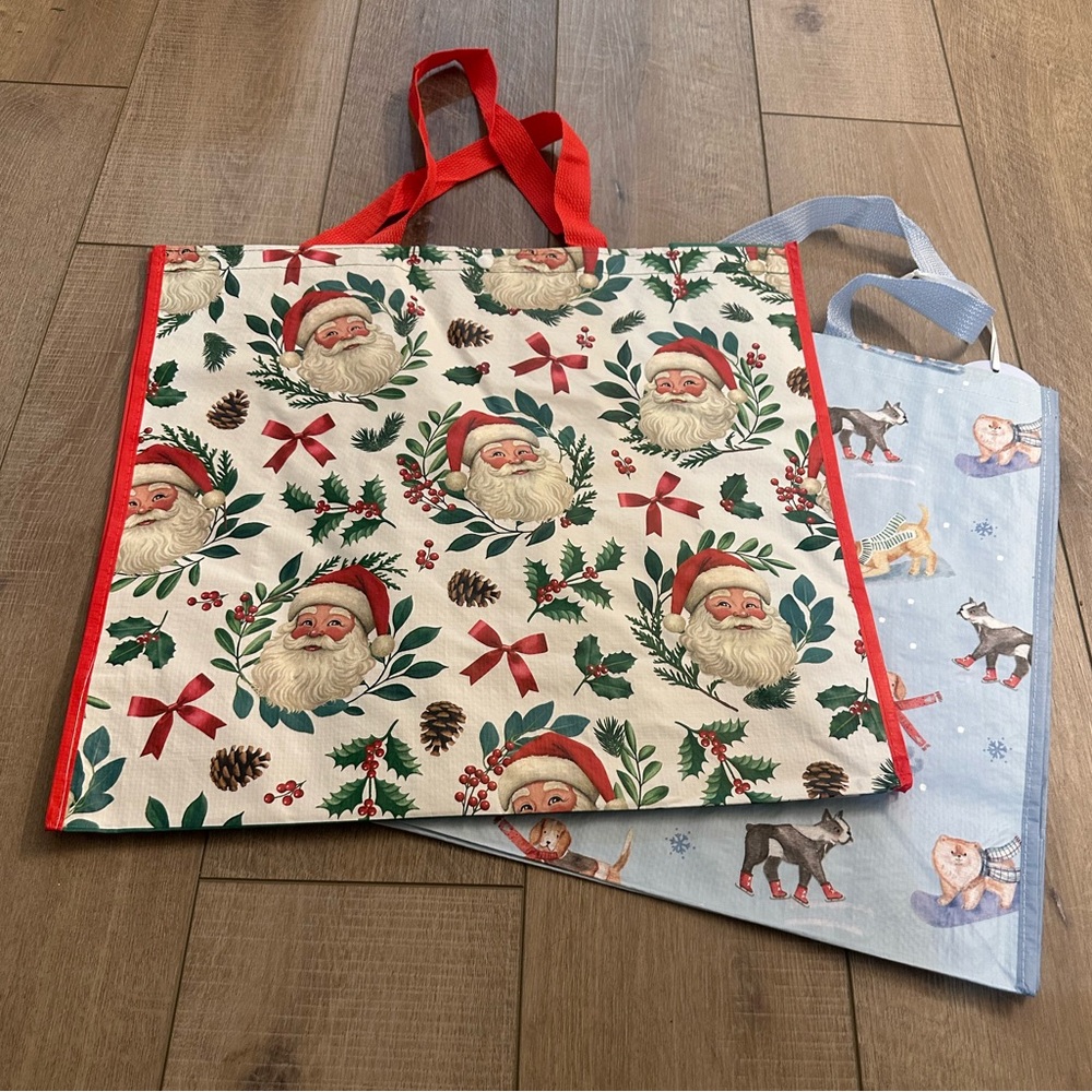 Homegoods TJMaxx Marshalls Winter Dogs & Santa Print Tote Bags (Set of 2) NWT